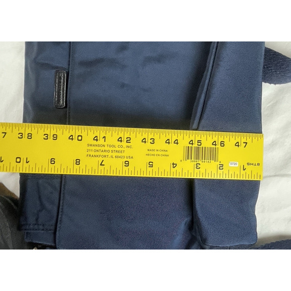 Banana Republic Messenger Bag Navy Blue Durable Nylon Adjustable Strap Laptop - Picture 10 of 11
